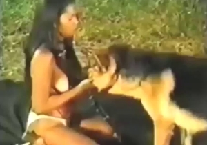 Hard-dicked dog is fucking a slutty Latina